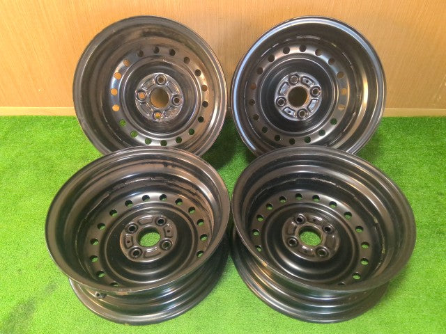 【中古】フリード DBA-GB3 14インチ スチールホイール