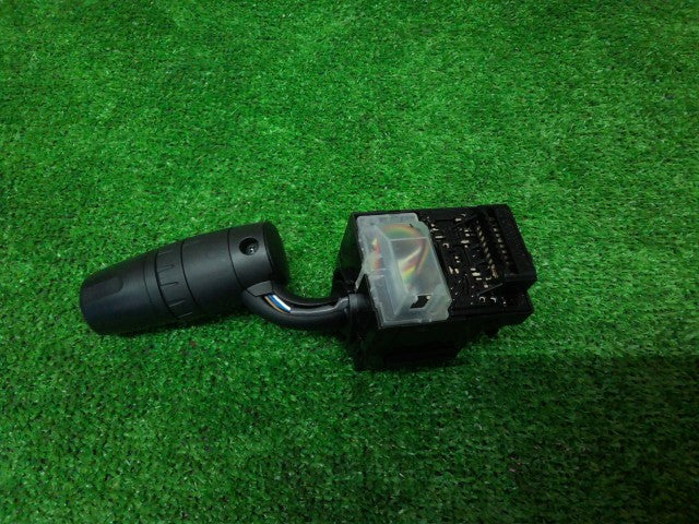 【中古】ＣＸ－５ LDA-KE2AW ライト スイッチ