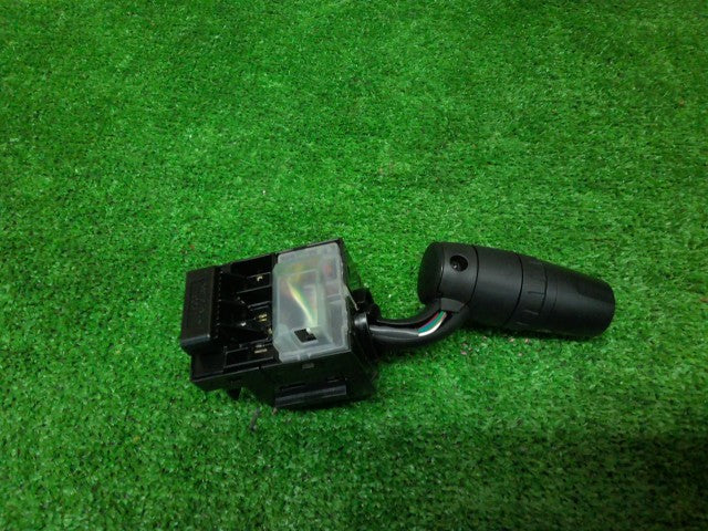 【中古】ＣＸ－５ LDA-KE2AW ワイパー スイッチ