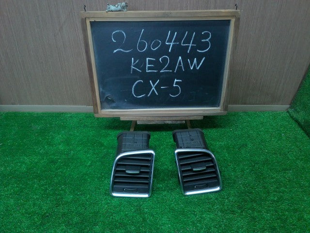 【中古】ＣＸ－５ LDA-KE2AW エアコン吹き出し口 左右