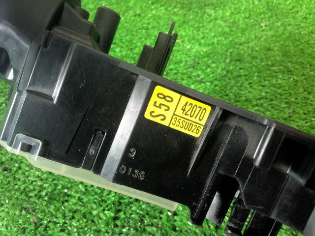 【中古】マークＸジオ DBA-ANA15 ライト スイッチ