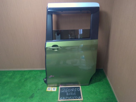 【中古】ｅＫクロススペース 4AA-B38A 左 リア