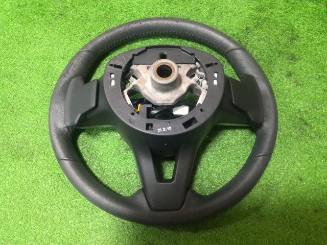 【中古】ｅＫクロススペース 4AA-B38A 革 レザー
