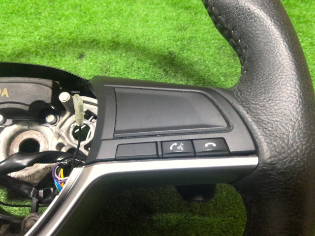 【中古】ｅＫクロススペース 4AA-B38A 革 レザー