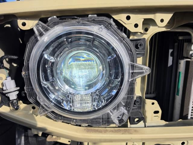 【中古】ジムニー 3BA-JB64W 右 ヘッドランプ