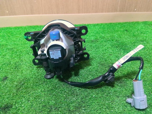 【中古】ジムニー 3BA-JB64W 右 フォグランプ