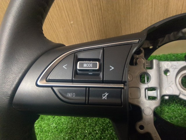 【中古】ジムニー 3BA-JB64W レザー 革