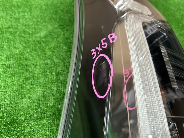 【中古】タント 6BA-LA650S 左テールランプ 左ブレーキランプ