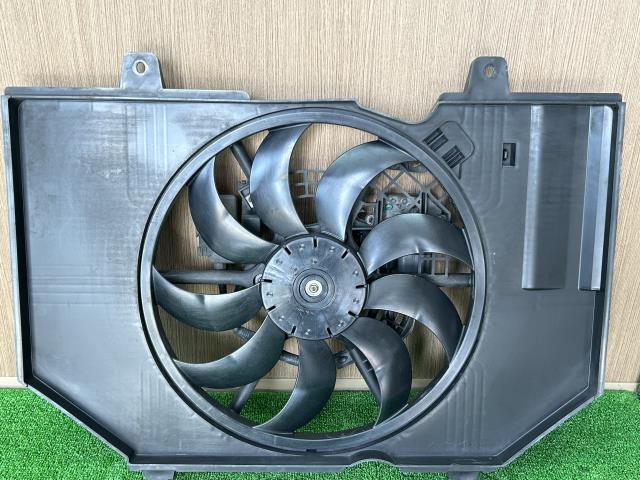 【中古】セレナ DAA-HFC26 電動ファン セット