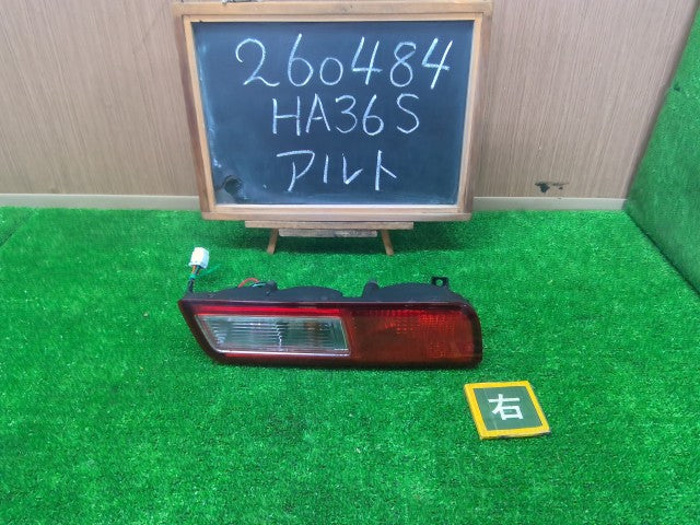 【中古】アルト DBA-HA36S 右 テールランプ