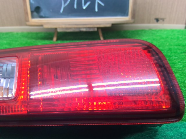 【中古】アルト DBA-HA36S 右 テールランプ
