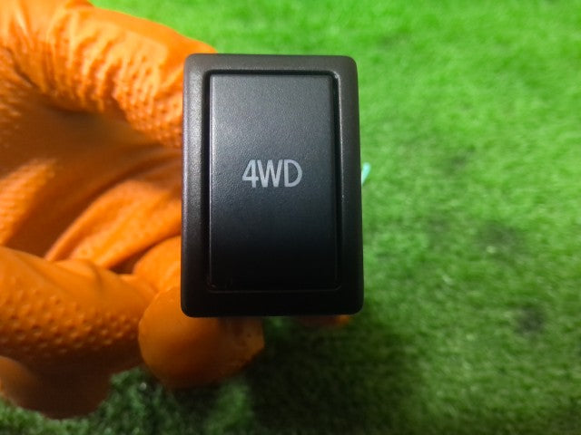 【中古】キャリィ EBD-DA16T 4WD 切替