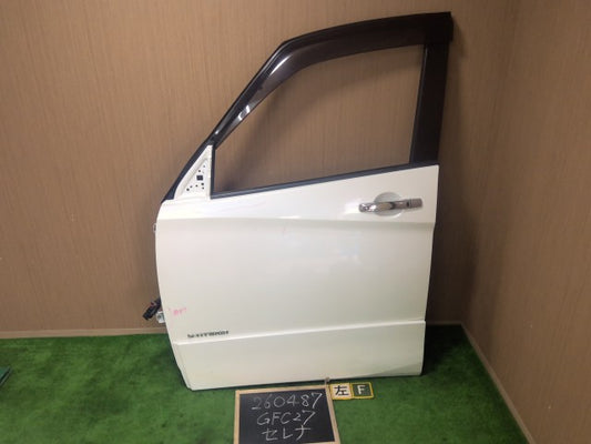 【中古】セレナ DAA-GFC27 左 フロント