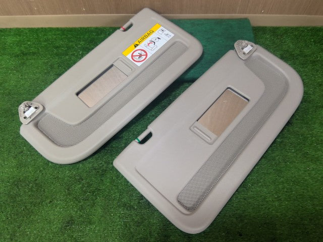 【中古】セレナ DAA-GFC27 サンバイザー 左右