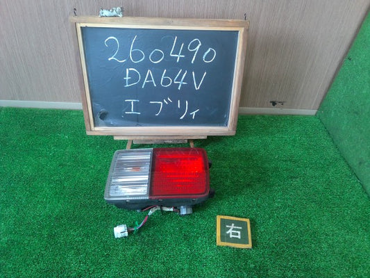 【中古】エブリィ EBD-DA64V 右 テールランプ