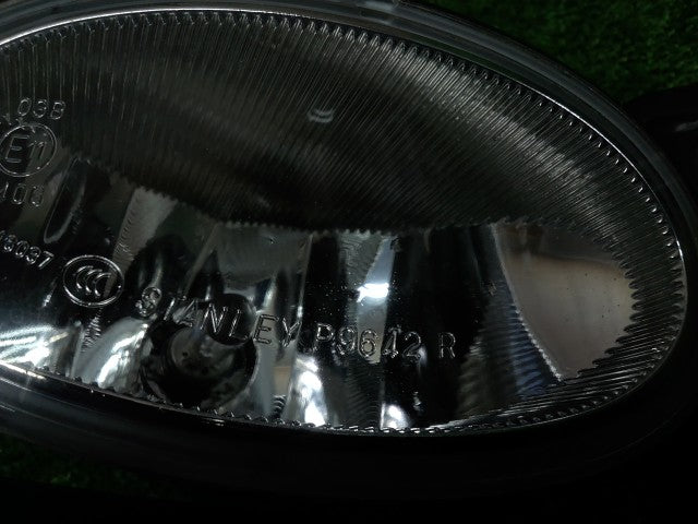 【中古】ステップワゴン DBA-RK5 フォグランプ 左右