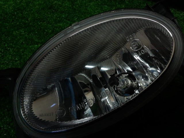 【中古】ステップワゴン DBA-RK5 フォグランプ 左右