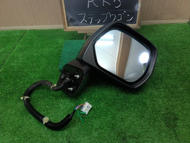 【中古】ステップワゴン DBA-RK5 右 サイドミラー