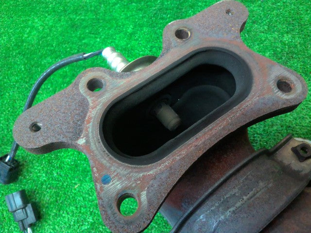 【中古】ステップワゴン DBA-RK5 触媒 キャタリスタ