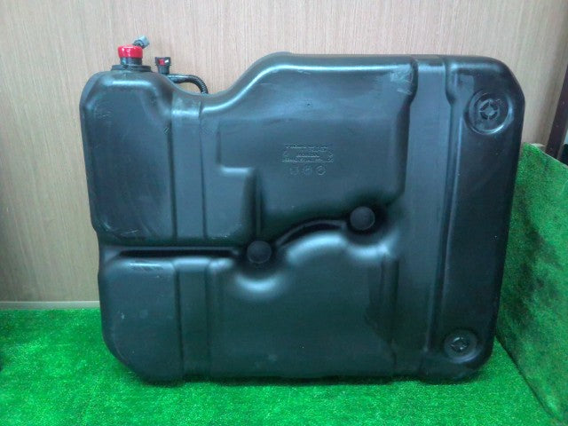 【中古】ステップワゴン DBA-RK5 フューエルタンク 燃料タンク