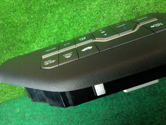 【中古】ステップワゴン DBA-RK5 ＡＣ エアコン