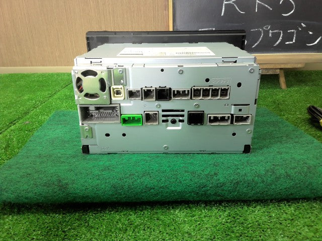 【中古】ギャザズ カーナビゲーション VXM-135VFNI ジャンク品