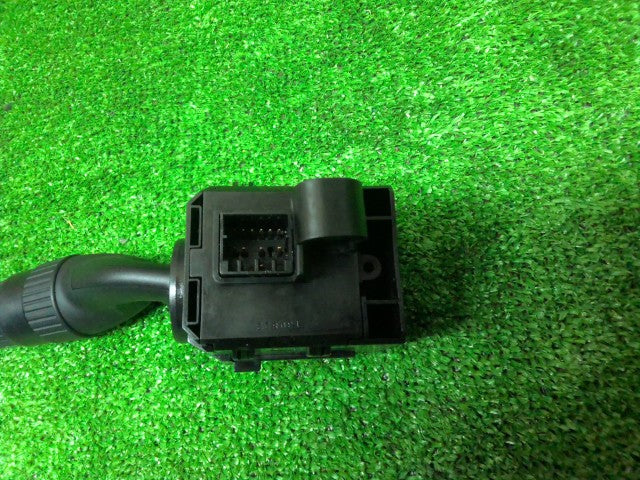 【中古】ステップワゴン DBA-RK5 ライト スイッチ