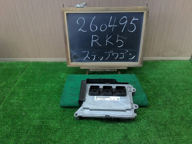 【中古】ステップワゴン DBA-RK5 エンジンコンピューター ECU