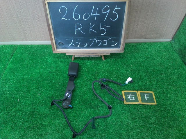 【中古】ステップワゴン DBA-RK5 ドライバー シートベルト