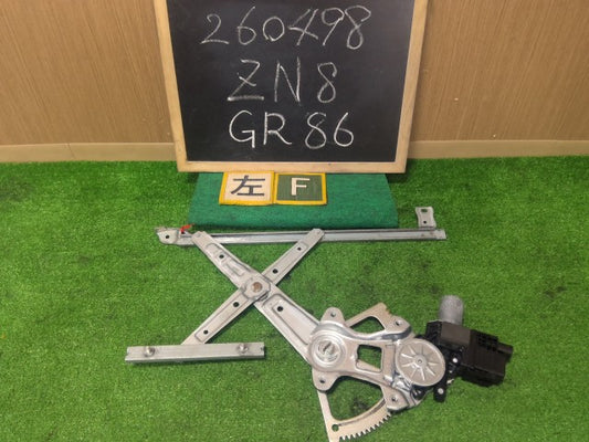 【中古】GR ８６ 3BA-ZN8 左