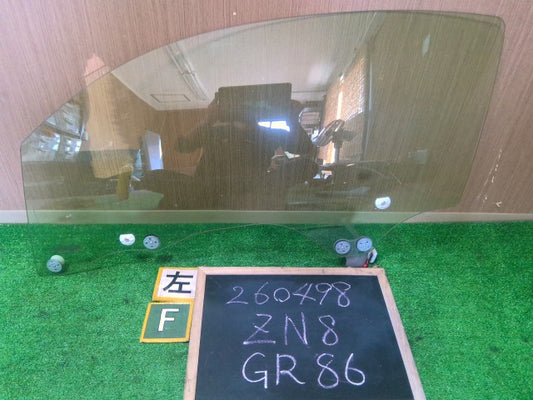 【中古】GR ８６ 3BA-ZN8 左