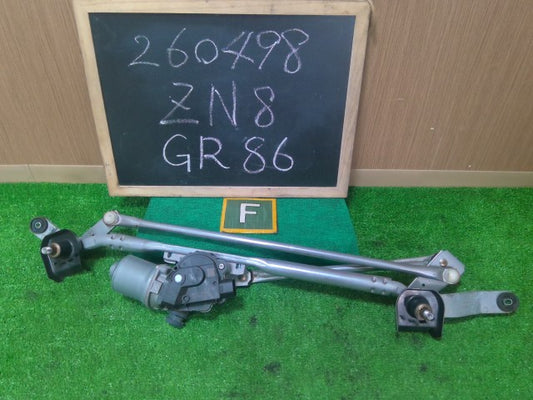 【中古】GR ８６ 3BA-ZN8 フロント