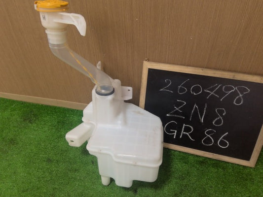 【中古】GR ８６ 3BA-ZN8 ウォッシャータンク