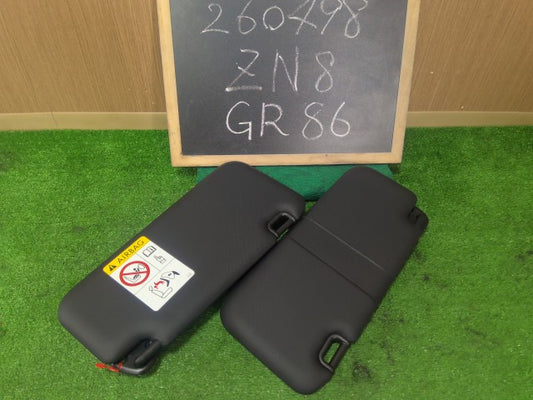 【中古】GR ８６ 3BA-ZN8 サンバイザー