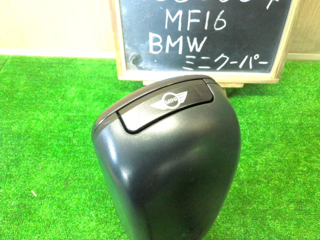 【中古】BMW ミニ ABA-MF16 アームレスト