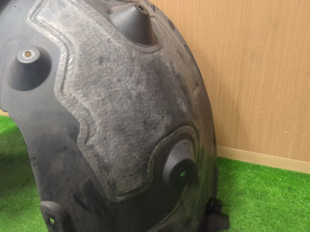 【中古】BMW LDA-HT20 右 フロント