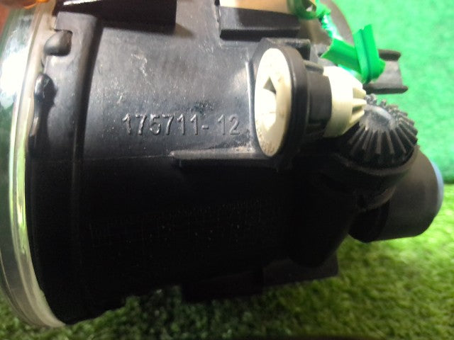【中古】BMW LDA-HT20 右 フォグ