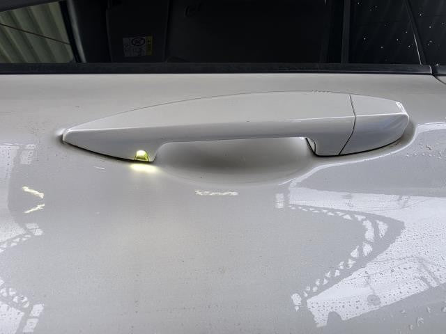 【中古】BMW LDA-HT20 左 フロント