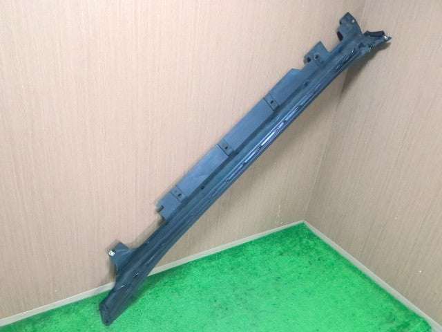 【中古】BMW LDA-HT20 右 サイド