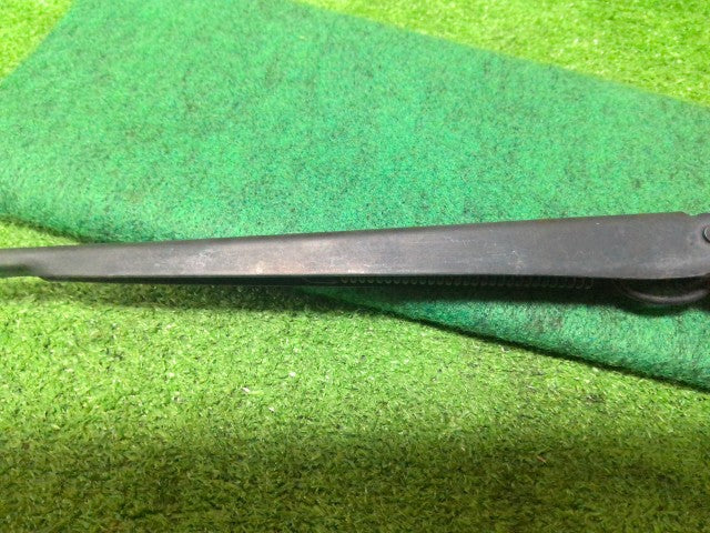 【中古】BMW LDA-HT20 フロント ワイパーアーム