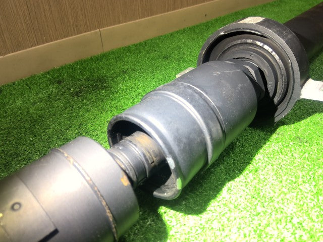 【中古】BMW LDA-HT20 リア プロペラシャフト
