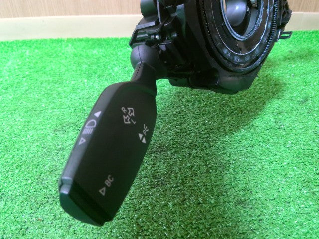 【中古】BMW LDA-HT20 ディマースイッチ ウインカー