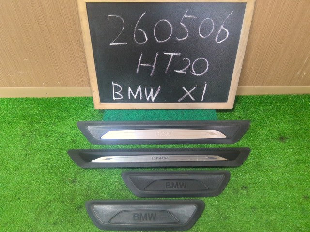 【中古】BMW LDA-HT20 スカッフプレート 4点セット