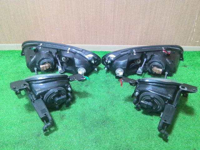 【中古】ソアラ E-JZZ31 ヘッドランプ ヘッドライト