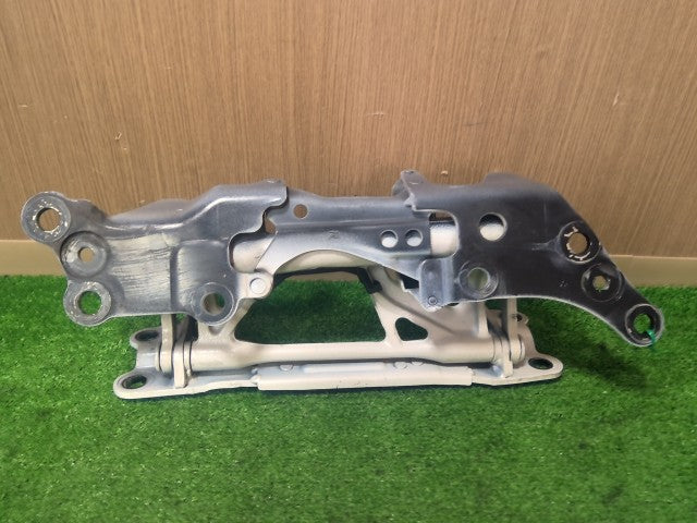 【中古】ソアラ E-JZZ31 右 ドア