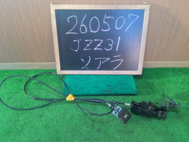 【中古】ソアラ E-JZZ31 ボンネット ワイヤー