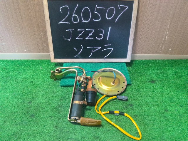 【中古】ソアラ E-JZZ31 フューエルポンプ 燃料ポンプ