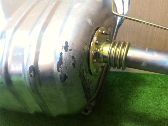 【中古】ソアラ E-JZZ31 フューエルタンク 燃料タンク