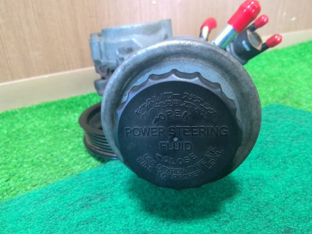 【中古】ソアラ E-JZZ31 パワステ ベーン