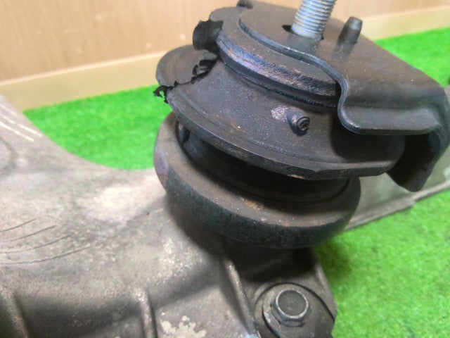 【中古】ソアラ E-JZZ31 フロント クロス